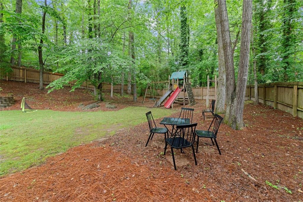 1582 E Bank Drive, Marietta, Georgia image 35