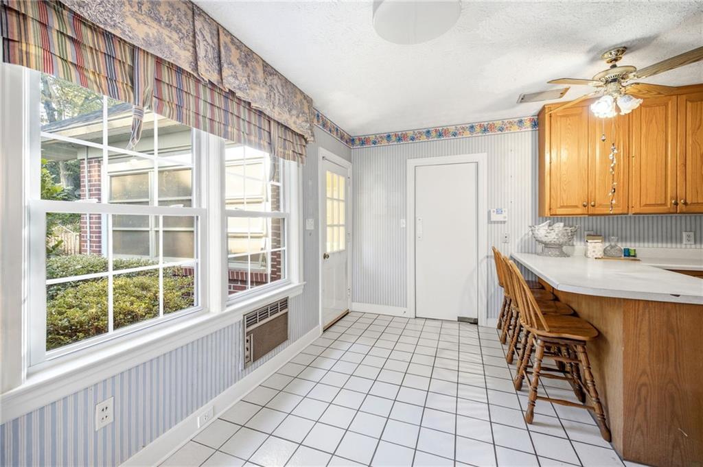 1154 Glenwood Drive