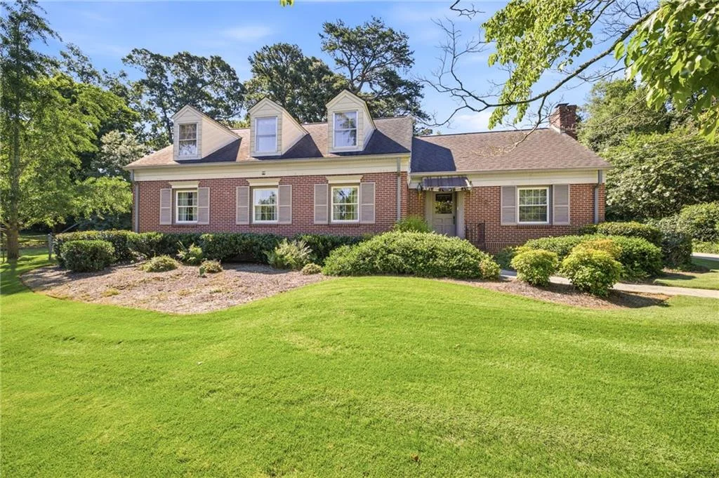 1154 Glenwood Drive