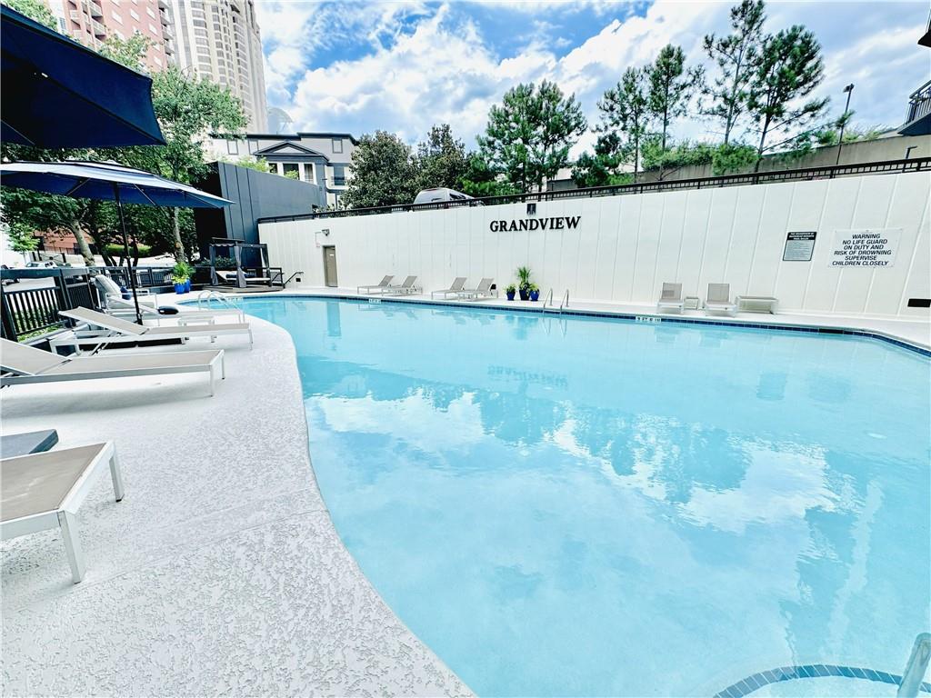 3481 Lakeside Drive NE 1103