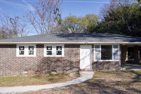 576 Pansy Avenue Macon GA 31204