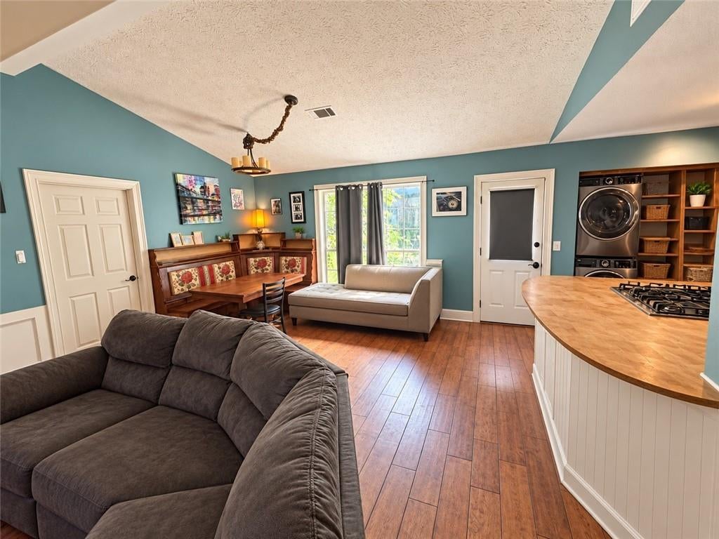 4222 Inverness Road