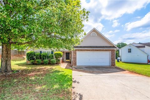 A home in Mcdonough