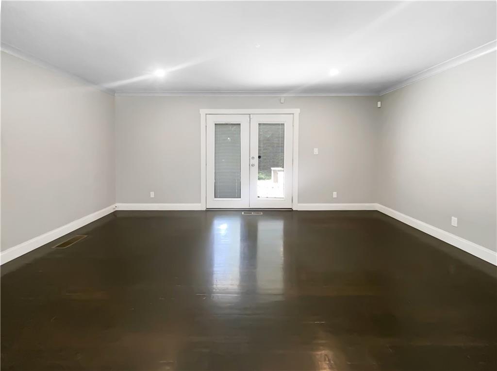2492 Brentwood Court