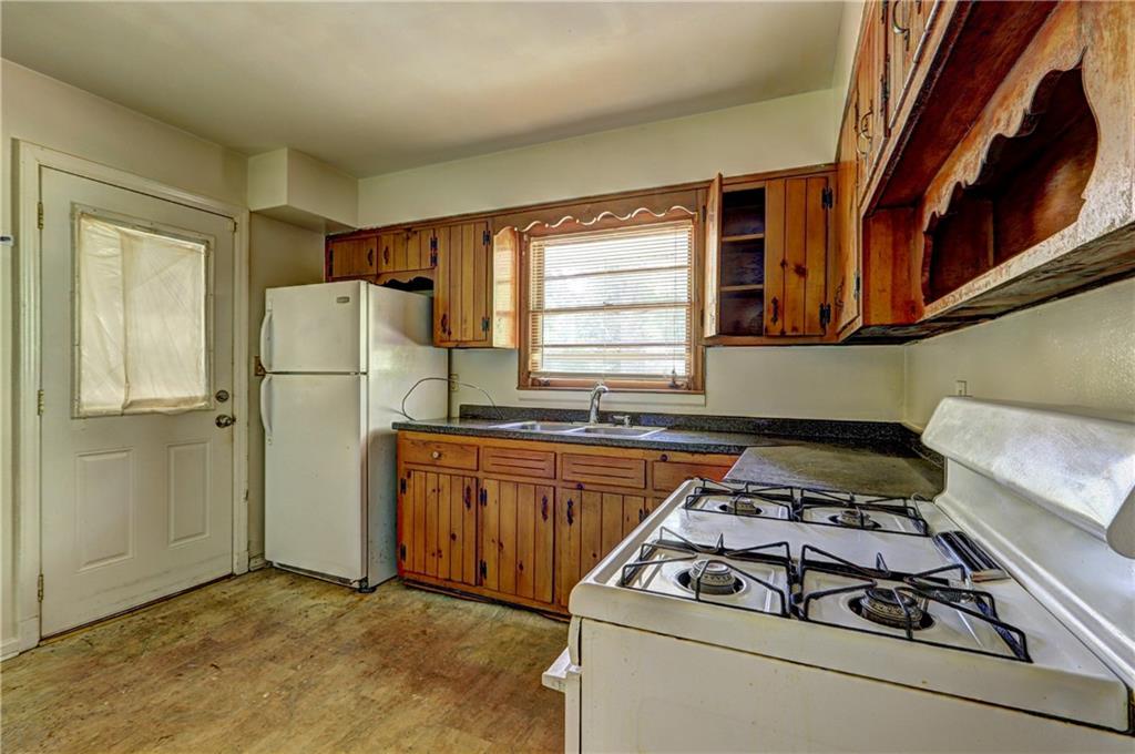 1815 Windsor Drive, Atlanta, Georgia image 7