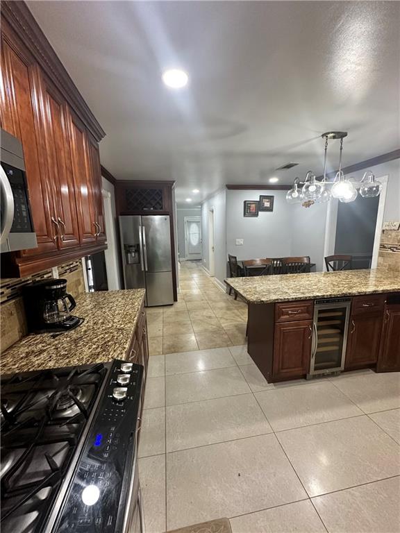 1118 OLD GREYSTONE Drive