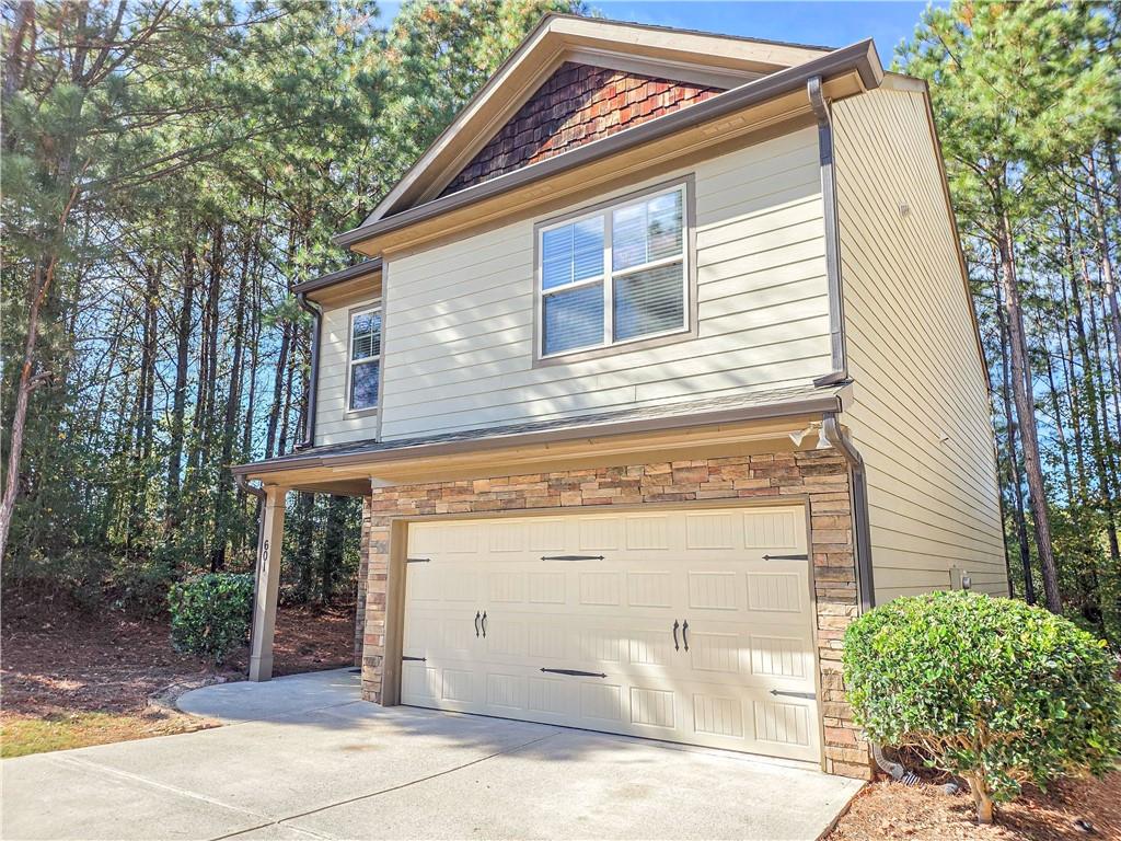 601 Summit Point
