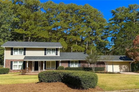 Photo of 3142 Wanda Woods Drive, Atlanta, GA 30340 (MLS # 7673133)