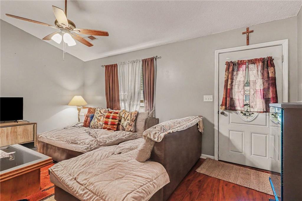 341 Thorn Thicket Drive