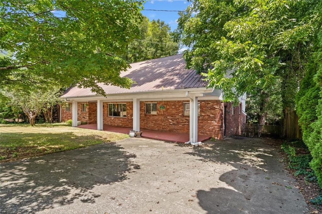 1301 Rio Vista Drive