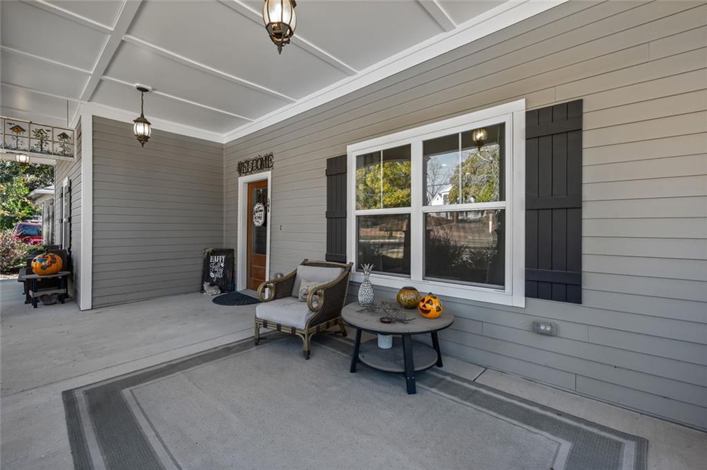 5118 Floyd Street NE