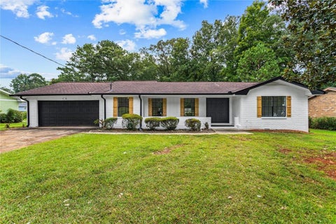 Homes For Sale - 4607 Bexley Dr Dr<br/> Stone Mountain, GA 30083