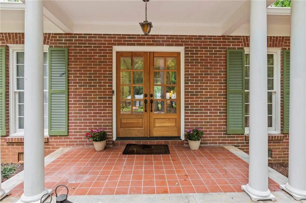 Photo of 2373 Oxbow Circle, Stone Mountain, GA 30087 (MLS # 7841022)