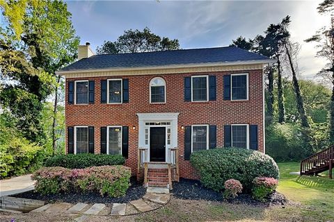 Photo of 4759 Shallow Ridge Road NE, Kennesaw, GA 30144 (MLS # 7751407)