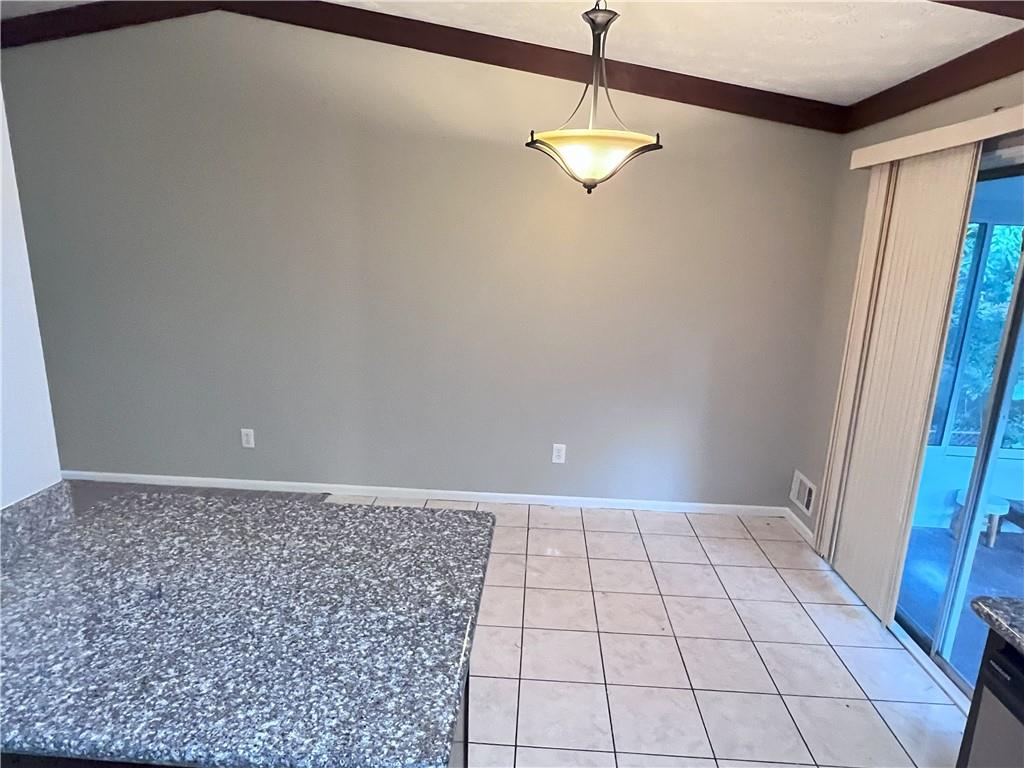 2936 Spanish Oak Drive SW