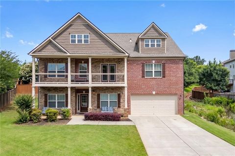 Homes For Sale - 4820 Rockingham Run<br/> Cumming, GA 30040