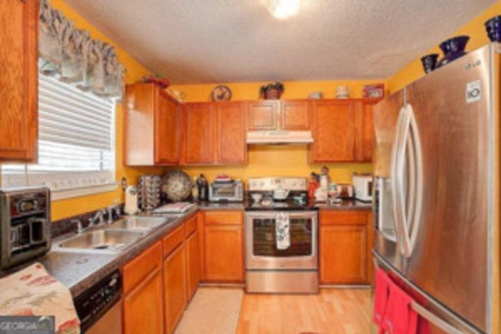 7101 Brecken Place