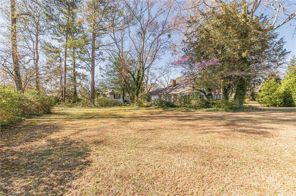 2756 Stone Road, East Point, Georgia image 10