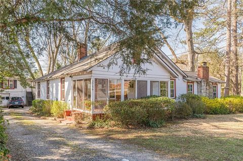 Homes For Sale - 2756 Stone Road<br/> East Point, GA 30344