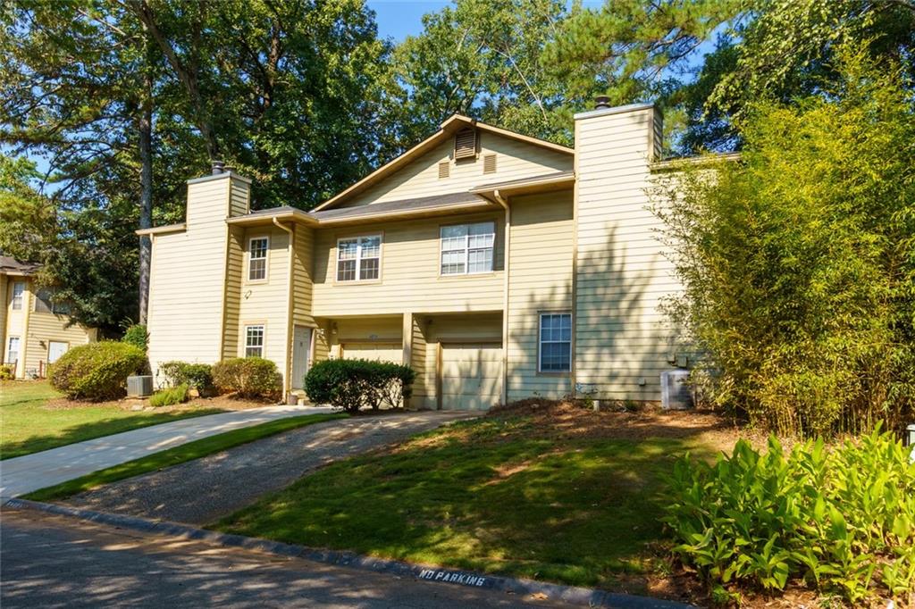 4849 Wuthering Way
