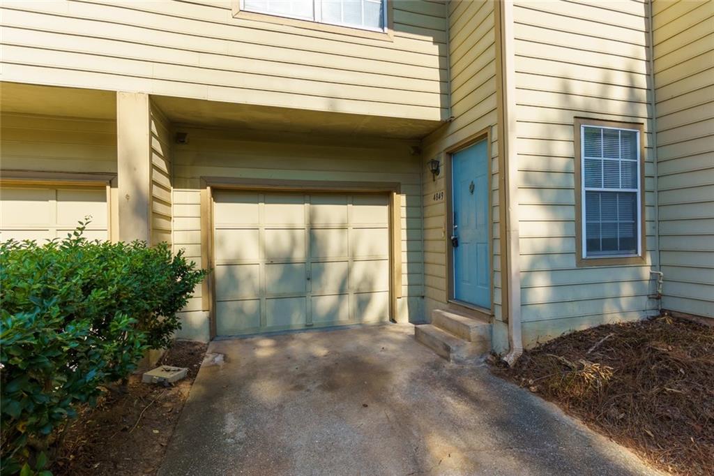 4849 Wuthering Way