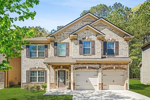 Homes For Sale - 7823 Shertall Street<br/> Fairburn, GA 30213