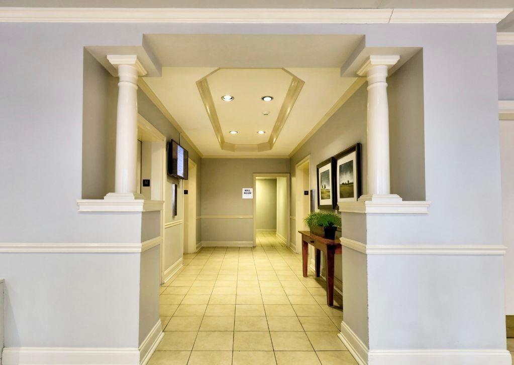 2479 Peachtree Road Northeast Road NE 402