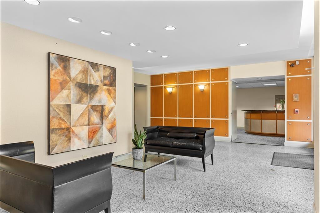 130 26th Street NW 307