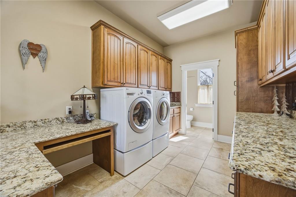 Jasper, Georgia, 30143, United States, 6 Bedrooms Bedrooms, ,9 BathroomsBathrooms,Residential,Active,2041595