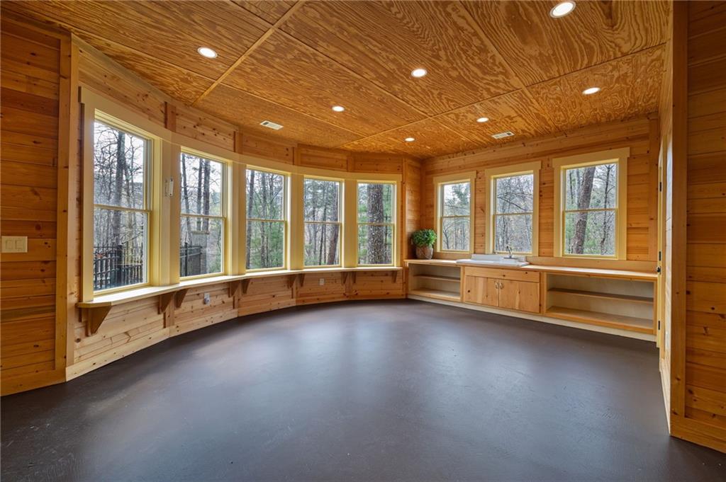 Jasper, Georgia, 30143, United States, 6 Bedrooms Bedrooms, ,9 BathroomsBathrooms,Residential,Active,2041595