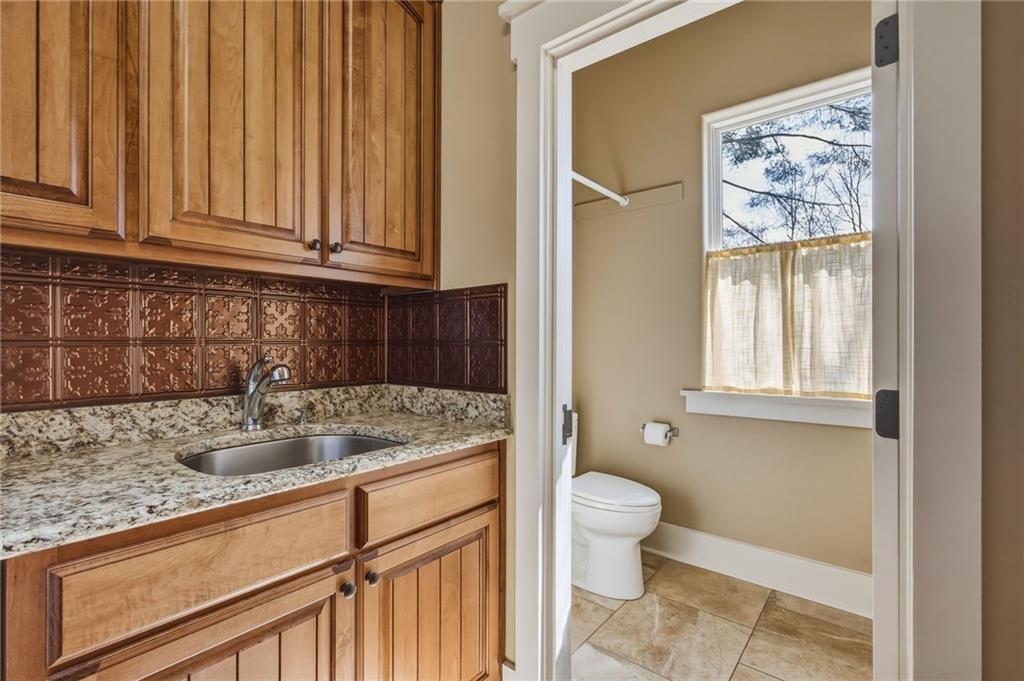 Jasper, Georgia, 30143, United States, 6 Bedrooms Bedrooms, ,9 BathroomsBathrooms,Residential,Active,2041595