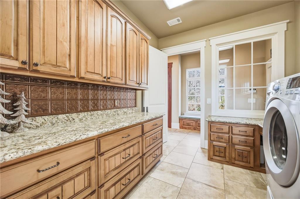 Jasper, Georgia, 30143, United States, 6 Bedrooms Bedrooms, ,9 BathroomsBathrooms,Residential,Active,2041595