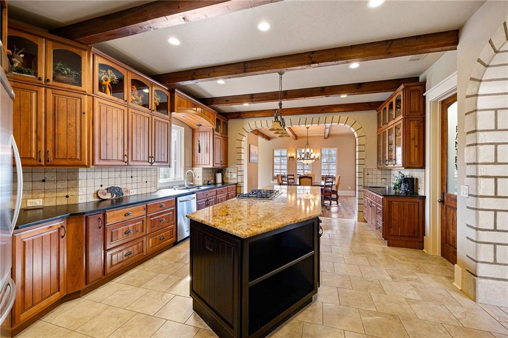 Jasper, Georgia, 30143, United States, 6 Bedrooms Bedrooms, ,9 BathroomsBathrooms,Residential,Active,2041595