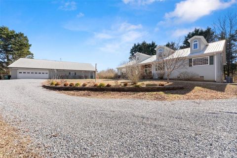 Homes For Sale - 181 Asbury Mill Road<br/> Cleveland, GA 30528