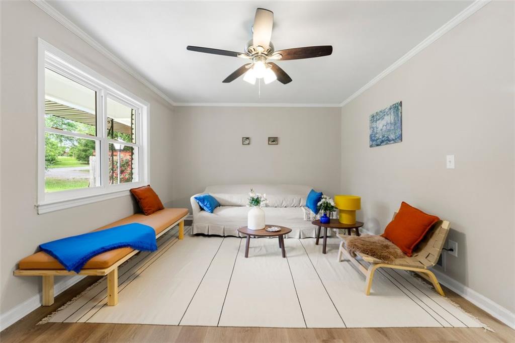 2125 LYNN Drive SW