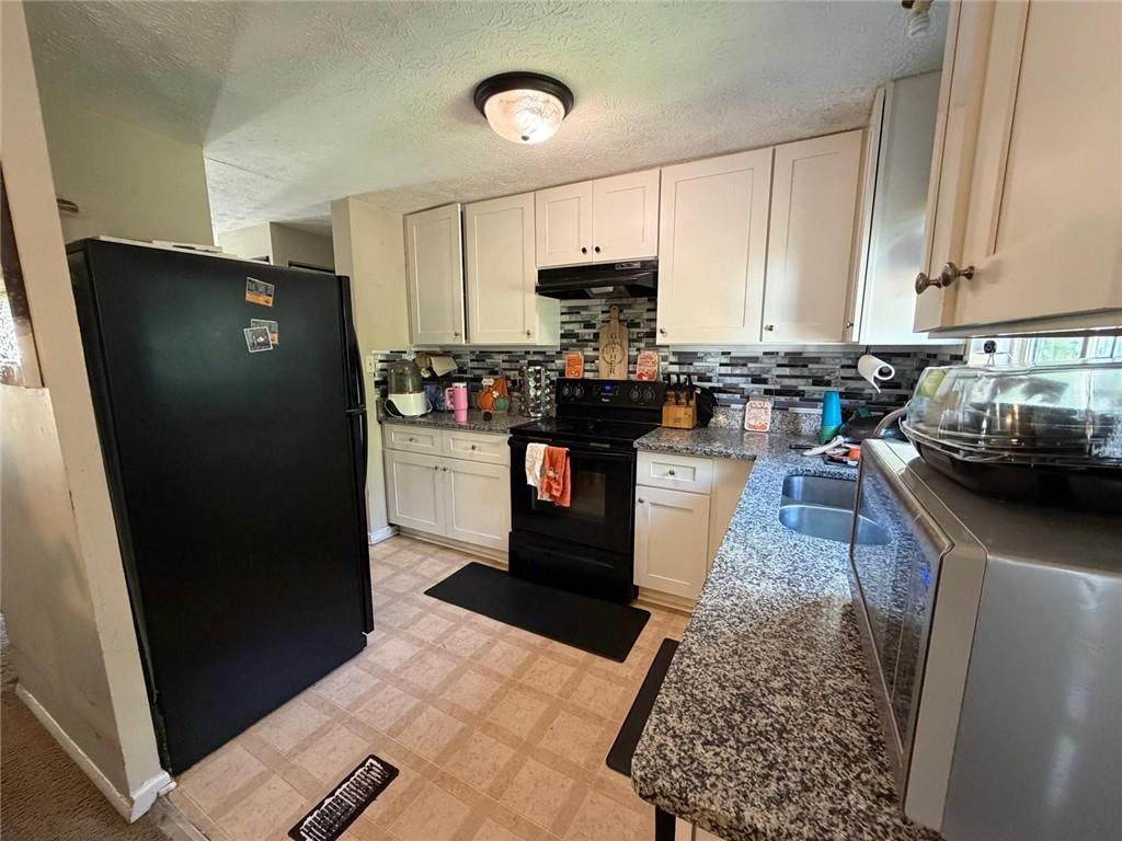 5318 Tracey Drive