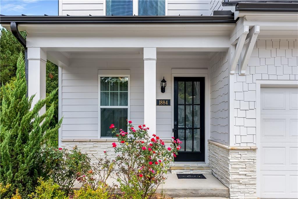 1884 Commons Place NW