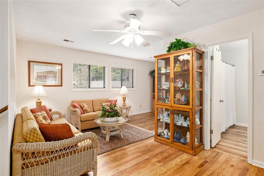 D'Youville - Residential