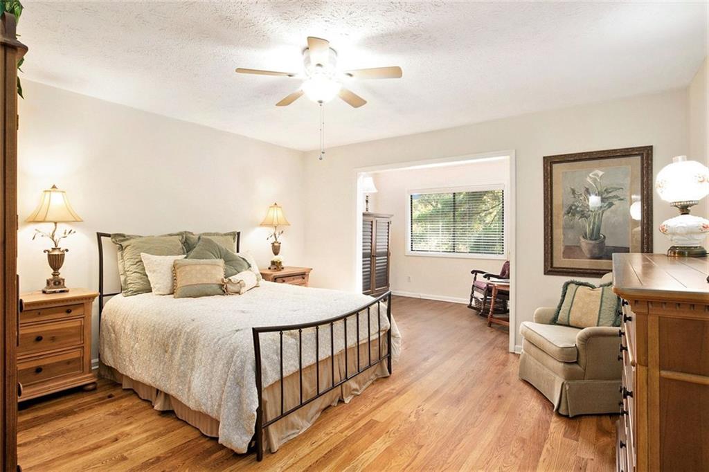 D'Youville - Residential