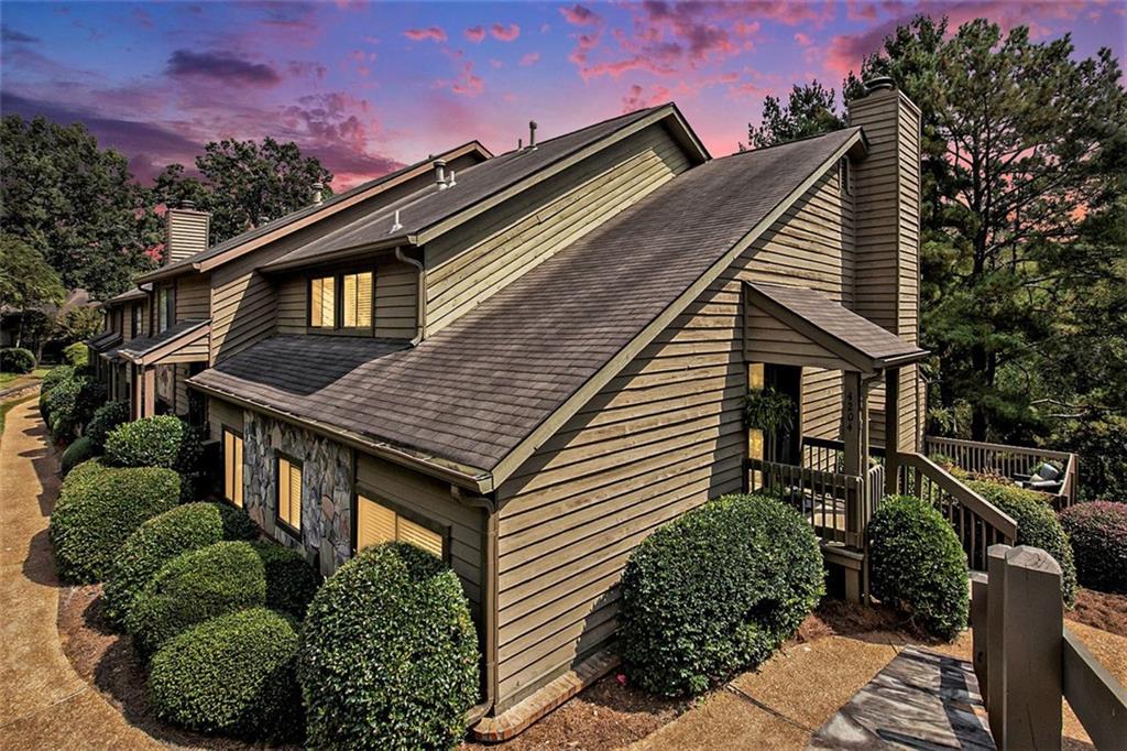 D'Youville - Residential