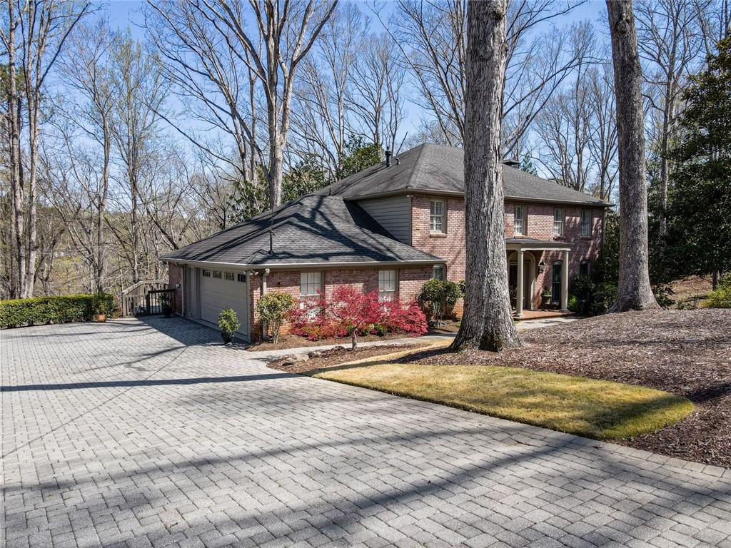 812 Burning Tree Court, Marietta, Georgia image 7