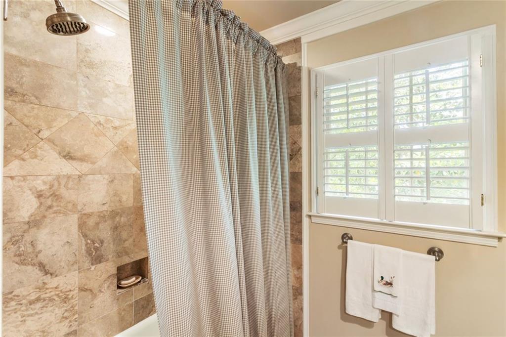 Atlanta Country Club - Residential