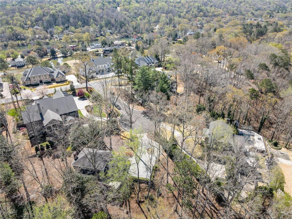 812 Burning Tree Court, Marietta, Georgia image 13