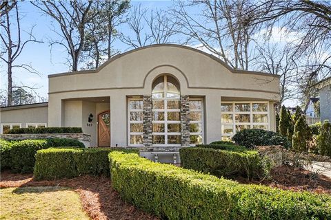 Photo of 887 Berkshire Road NE, Atlanta, GA 30324 (MLS # 7718858)