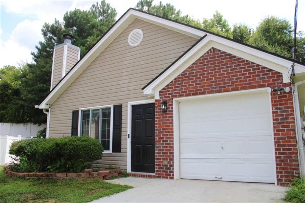 6831 Browns Mill Walk