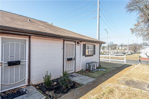 Apartment For Rent - 235 Walnut Street #E<br/> Atlanta, GA 30314