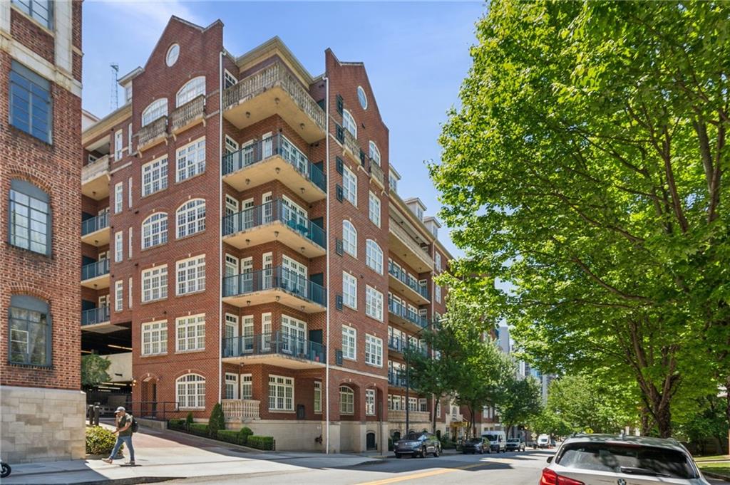77 Peachtree Place NE 107