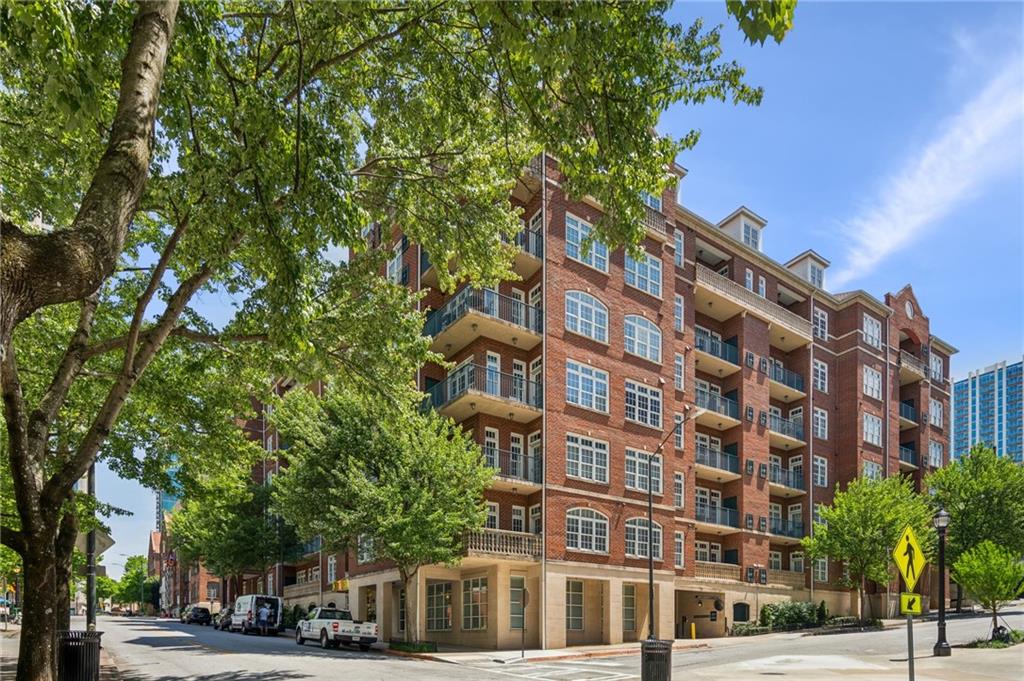 77 Peachtree Place NE 107
