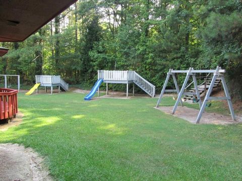 A home in Lilburn