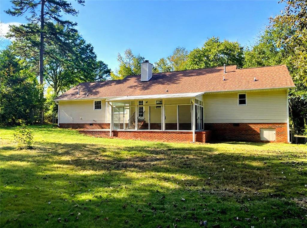 31 Williamsburg Drive NW